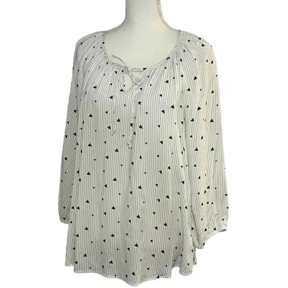 Como Black size XL pullover blouse NWT